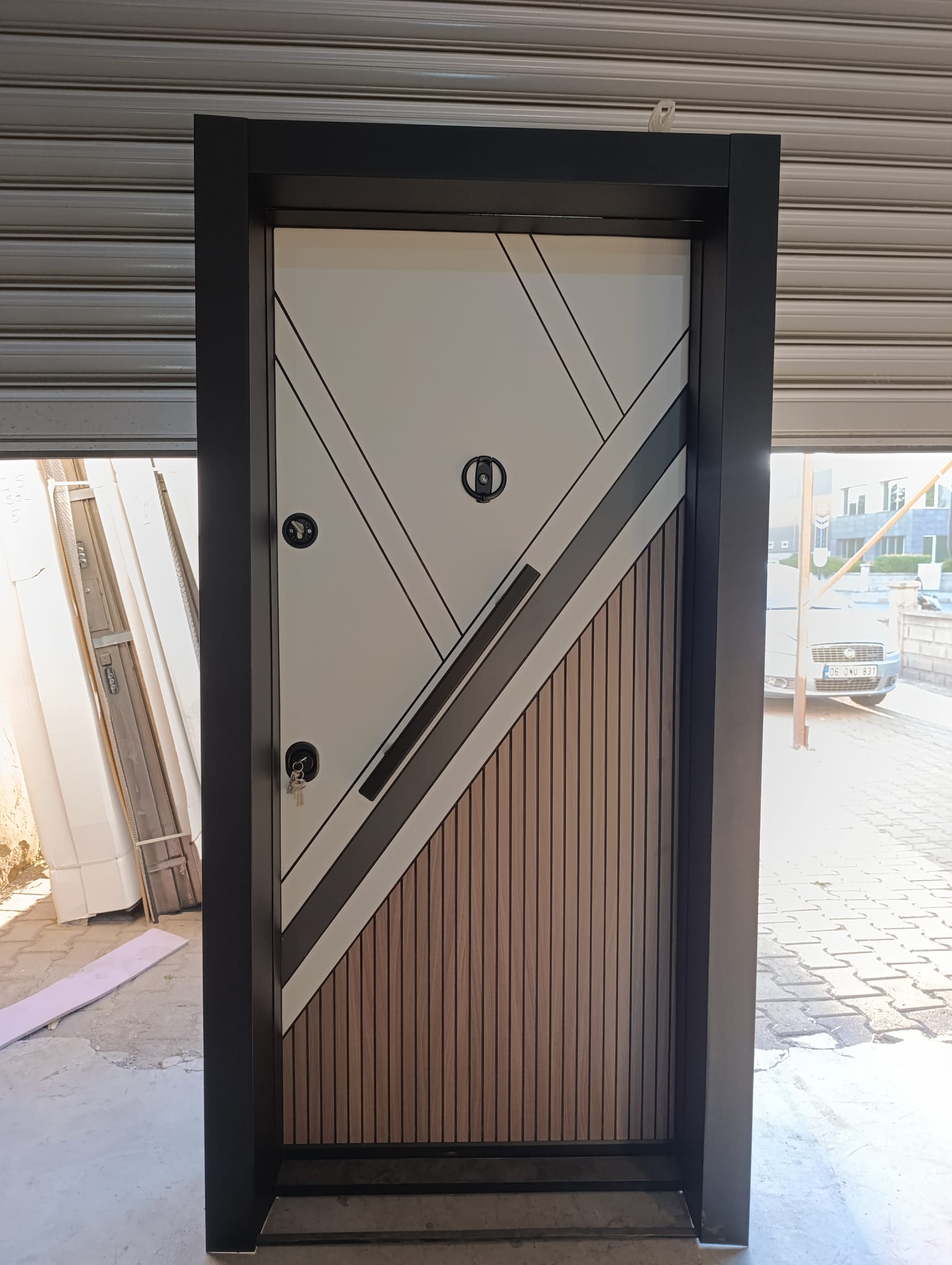 Çelik Kapı Model 12