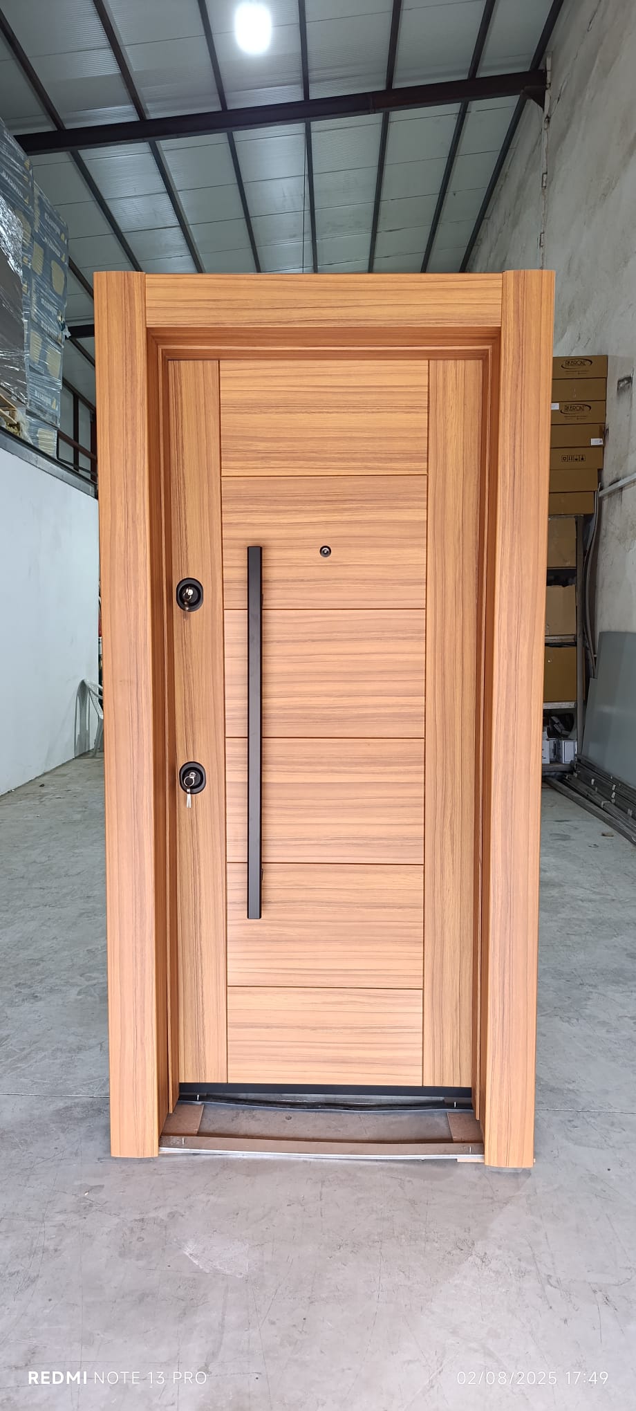 Çelik Kapı Model 23